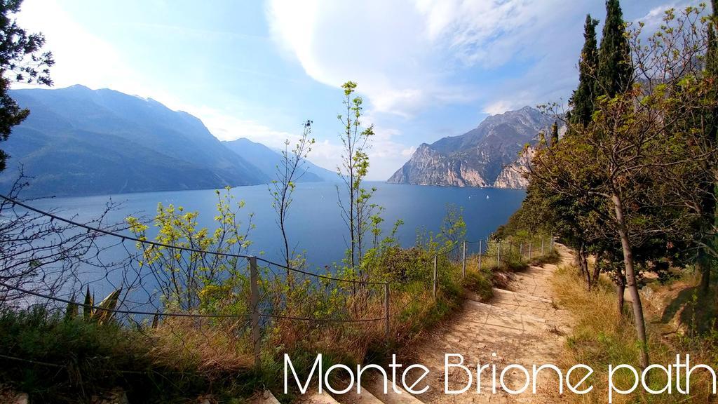 Hotel New Garden Torbole Sul Garda Exterior foto